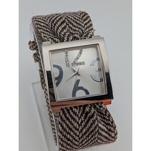 Accutime Watch Women Silver 27mm Case Brown/White Fabric Band-‎ New Battery